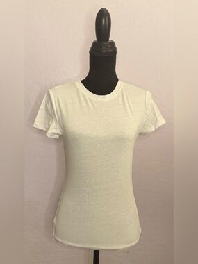 Fashion Nova Short Sleeve Fitted Top
